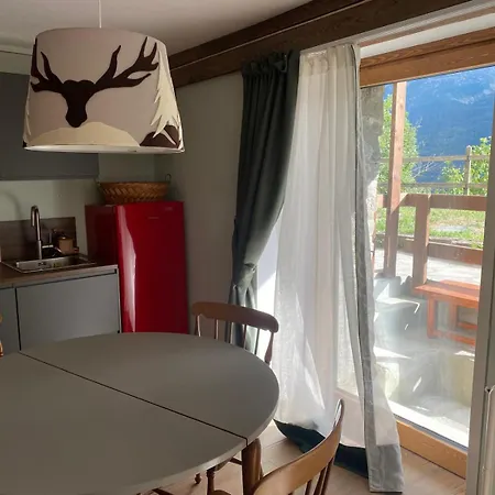 Arbetey, Finestra Sul Bianco *